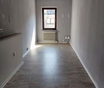 Apartment mit 4 Zimmer- für Wohngruppen / Montagewohnung anzumieten!! - Photo 1