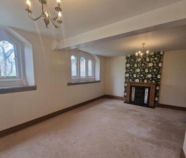 4 bedroom semi-detached house to rent - Photo 1