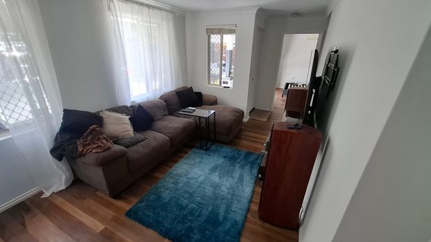 Mount Hawthorn - Photo 1