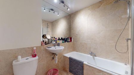 1 bedroom flat to rent - Photo 5