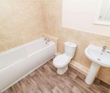 The Old Chapel, Grove Road, Wakefield, WF1 - Photo 6