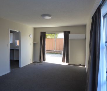 2 BEDROOM UNIT IN HANDY LOCATION - Photo 2