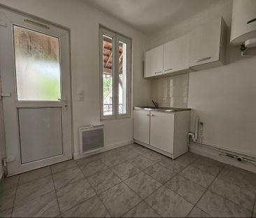 Location Appartement 1 pièce 18m² - Photo 2