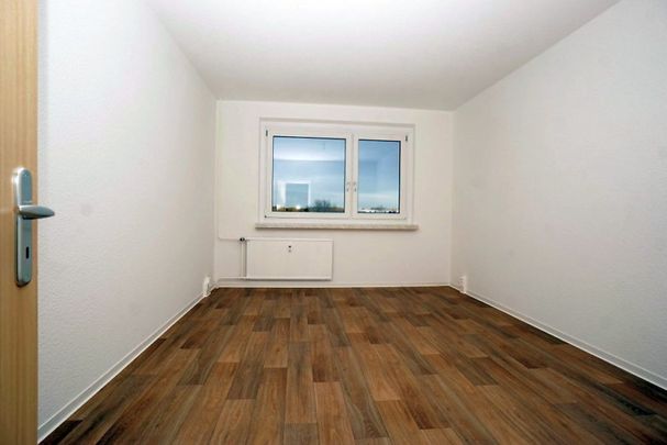 Großzügige 4-Zimmer-Wohnung mit Balkon in ruhiger, grüner Lage - Photo 1