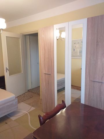 Apartament cu 2 camere zona Podu Ros - Fotografie 4