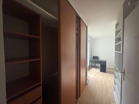 Location Appartement 3 pièces 86m² - Photo 5