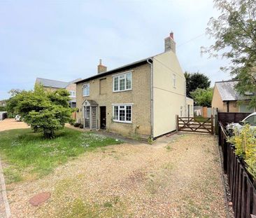 2 bedroom semi-detached house to rent - Photo 6