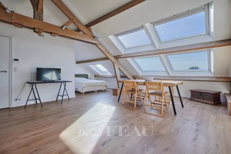 Saint-Cloud - Montretout - Appartement meublé, style loft. - Photo 5