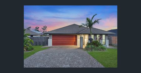 Family Oasis Highland Reserve - Photo 2