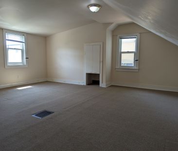 For Lease - 951 Dundas Street Unit# 1, Whitby, Ontario - Photo 3