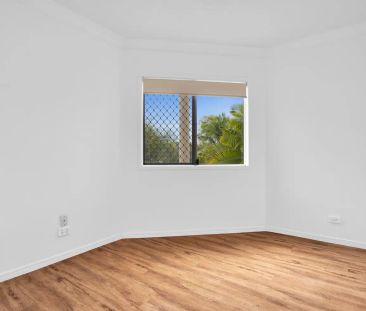 “Perfect Apartment in Ideal Location.” - Photo 3