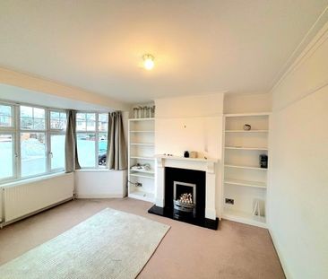 Willow Road, Enfield EN1 3BT, Property for rent - Photo 2