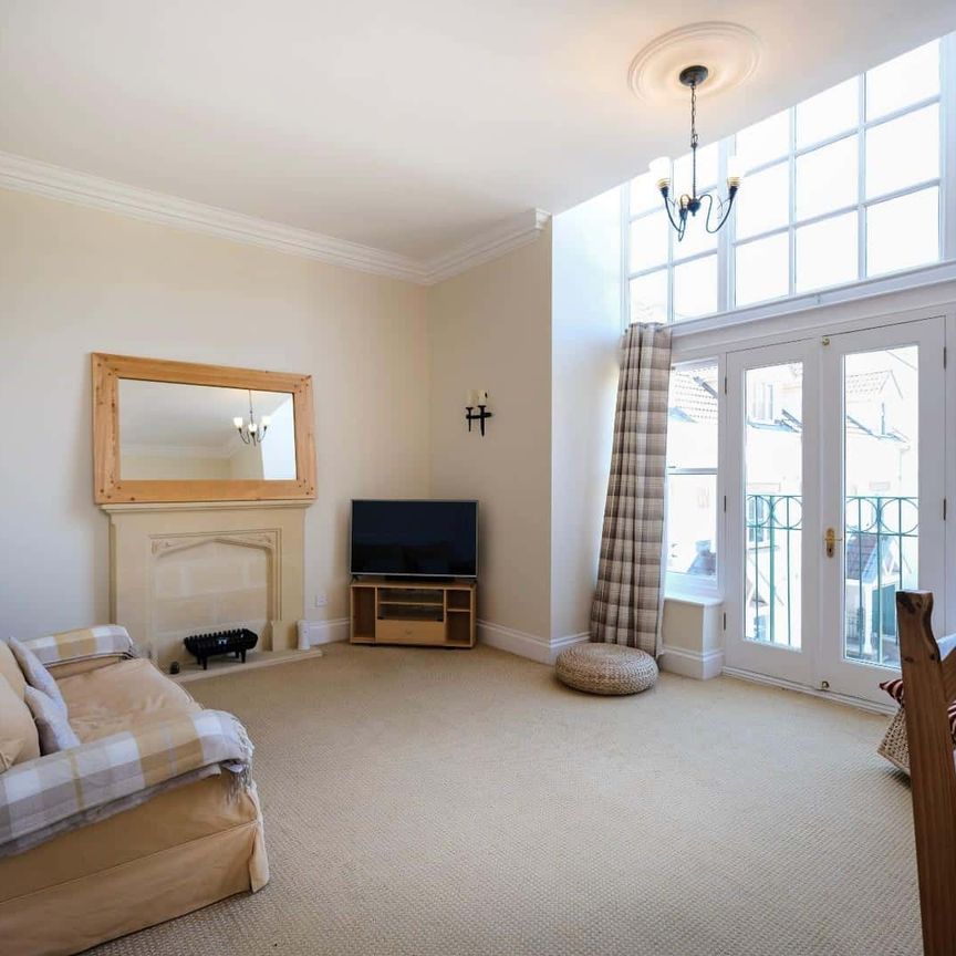 Royal Sands, Weston-Super-Mare - Photo 1