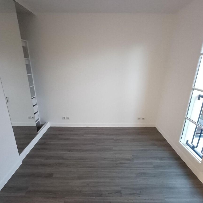 location Appartement T4 DE 97m² À VERSAILLES - Photo 1
