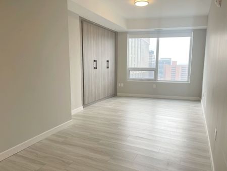 For Lease - 20 George Street Unit# 2504, Hamilton, Ontario - Photo 5