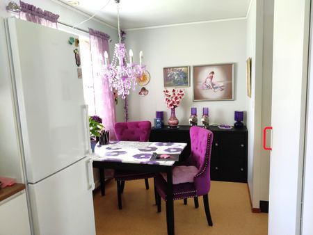 Mysig radhustvåa i markplan - Foto 3
