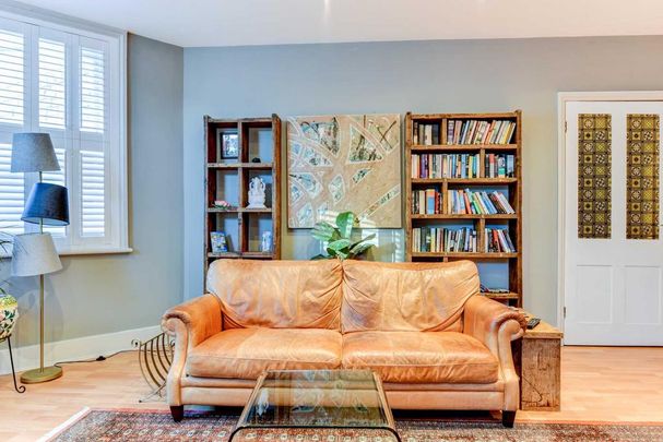 3 bedroom flat to rent - Photo 1