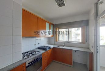 Apartamento T2+1 em Porto
