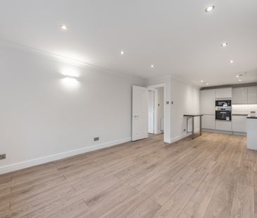 High Road, London, N20 - Photo 1