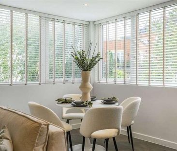 West Byfleet, Surrey, KT14 - Photo 2