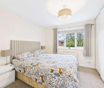 Myers Way, Frimley, Camberley, Surrey, GU16 - Photo 2