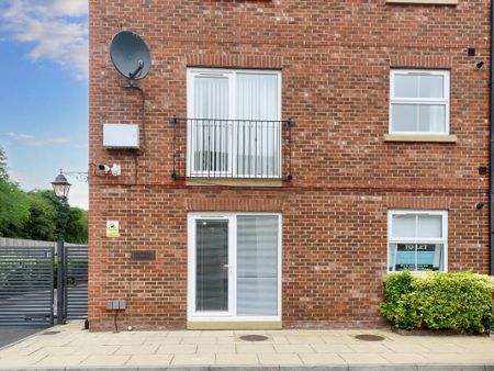 2 bedroom flat to rent - Photo 3