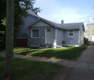 624 Avenue G South - Photo 3