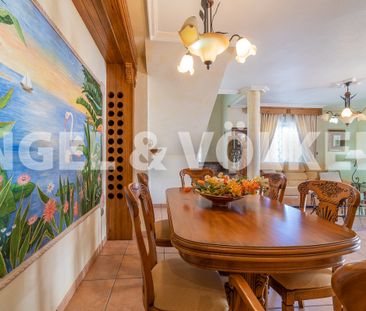 4 Bed 2 Bath Country House for Rent in Playa Flamenca - Photo 1