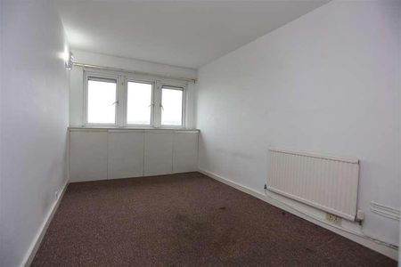 High Street, Brighton, BN2 - Photo 2