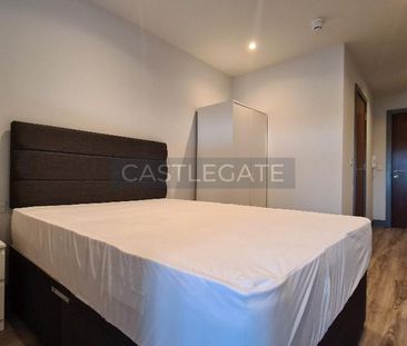 Studio to rent - Photo 2