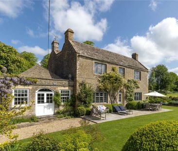 A beautiful, characterful property located in the heart of an idyll... - Photo 1