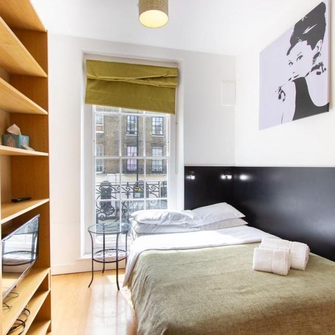 Studio to rent - Photo 1