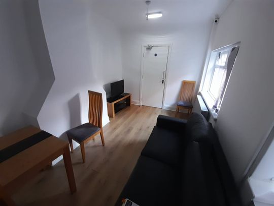 Room in a Shared House, Kings Road, B23 - Photo 1
