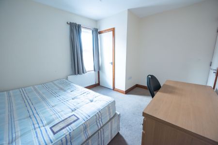 Chesterman Street - Photo 3