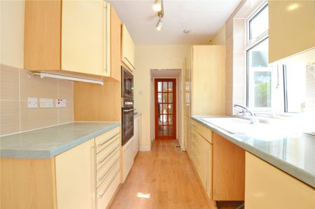 Hill View, Clifton - Photo 3