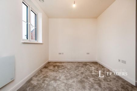 3 bedroom terraced house to rent - Photo 5