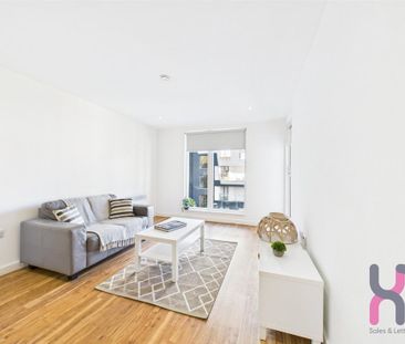 2 bedroom flat to rent - Photo 2