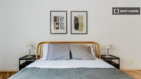 3 room luxury Apartment for rent in Barcelona, Catalonia - Photo 5