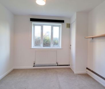 A 1 Bedroom Flat in St Pauls GL51 9EA - Photo 1