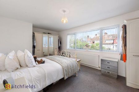 2 bedroom apartment to rent - Photo 3