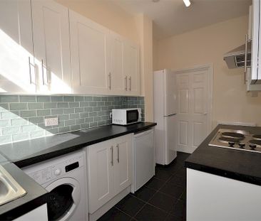 107 Neil Road, Ecclesall Sheffield, S11 8QJ - Photo 3