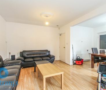 6 bed Semi-Detached House for Rent - Photo 2