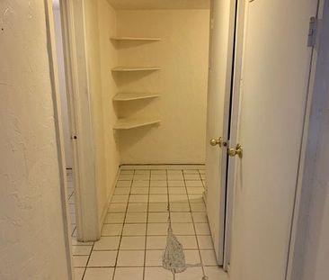 For Lease - 730 Logan Avenue Unit# Lower, Toronto, Ontario - Photo 4