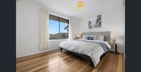 5 Orduna Place, Wheelers Hill - Photo 2