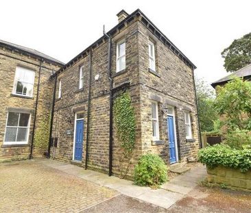 Cathedral Close, Wakefield, WF1 - Photo 1