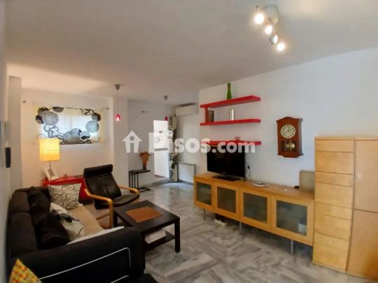 Piso en alquiler en Centro Histórico - Photo 1