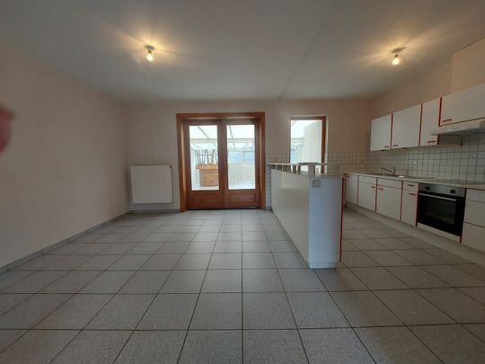 BEL-ETAGE WONING / 160m² / 1 SLPK + babykamer / BURO - Photo 1