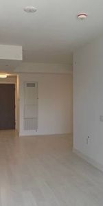 Midtown 1 Bedroom+2 Washrooms+Den+Parking with Great Amenities - Photo 4