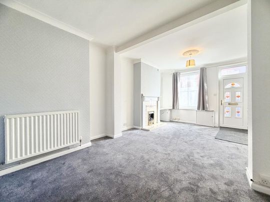 2 bedroom terraced house to rent - Photo 1