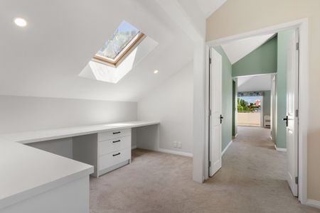 Sophisticated Family Living in the Heart of Remuera - Photo 2